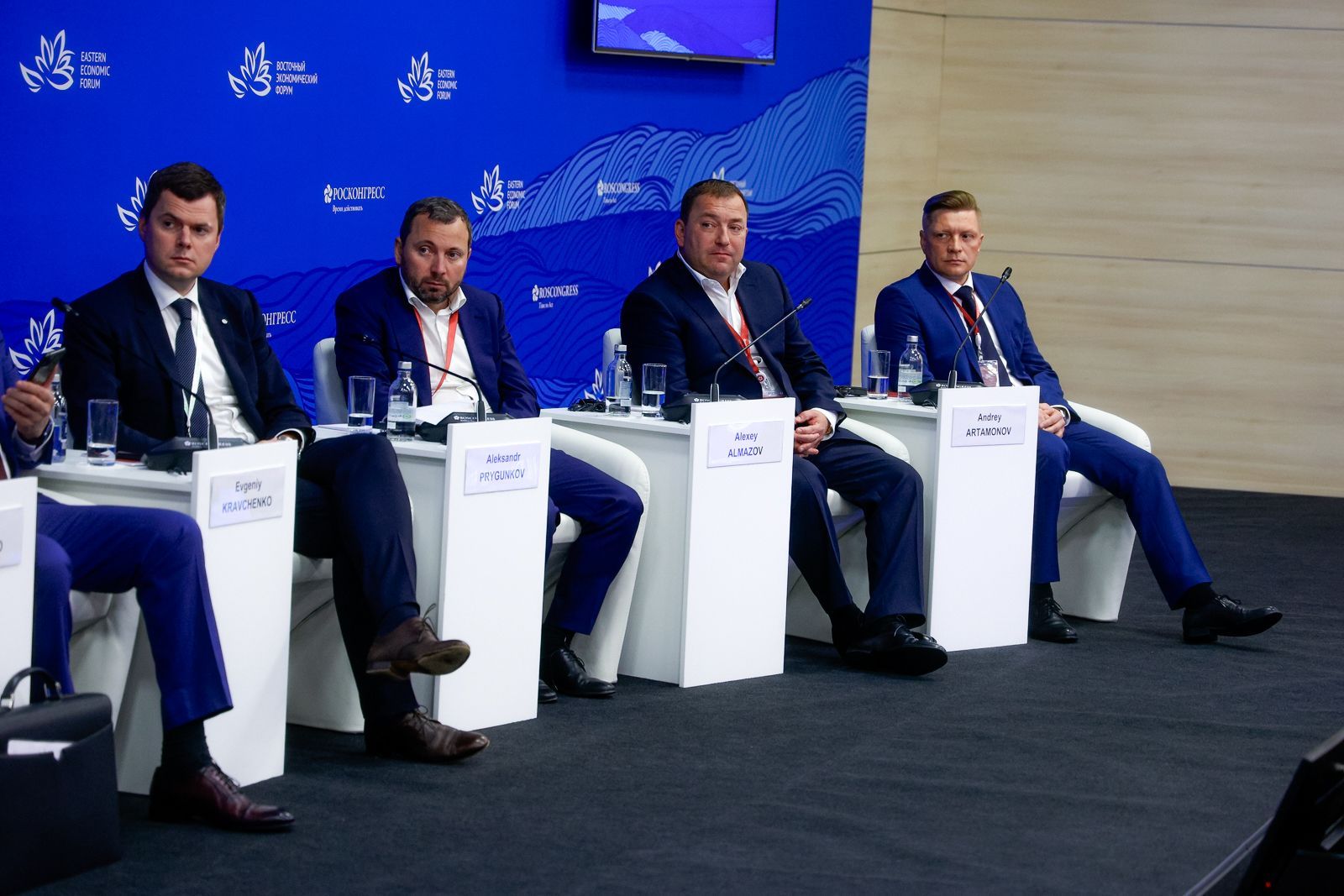Строить больше, комфортнее, красивее: DNS делится секретом успеха развития отрасли на ВЭФ